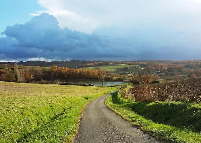 Logis Groly Avec En Campagne Proche Montauban Nyaraló Genébrières