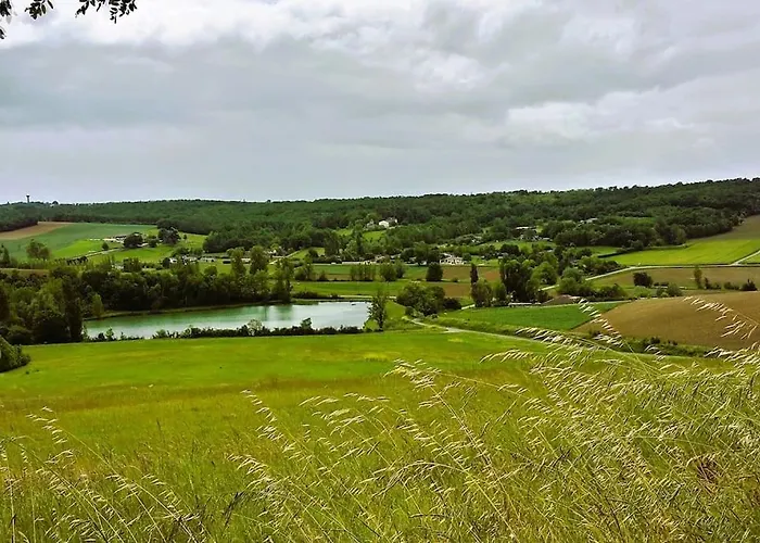 Nyaraló Logis Groly Avec En Campagne Proche Montauban Genébrières