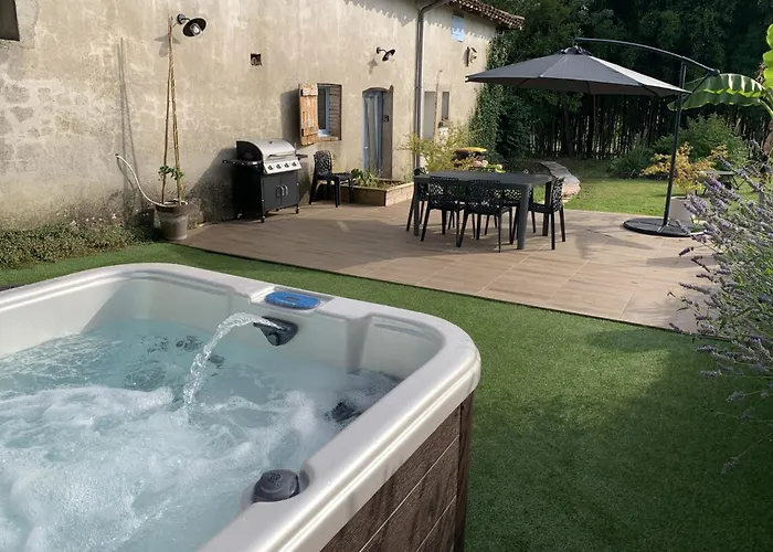 Logis Groly Avec En Campagne Proche Montauban * Genébrières